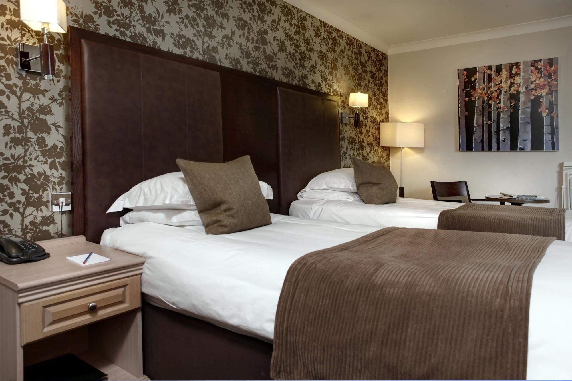 Ivy Hill Hotel, Sure Hotel Collection By Best Western Chelmsford Bagian luar foto